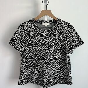 ERI + ALI black & white wild leopard print short sleeve top small